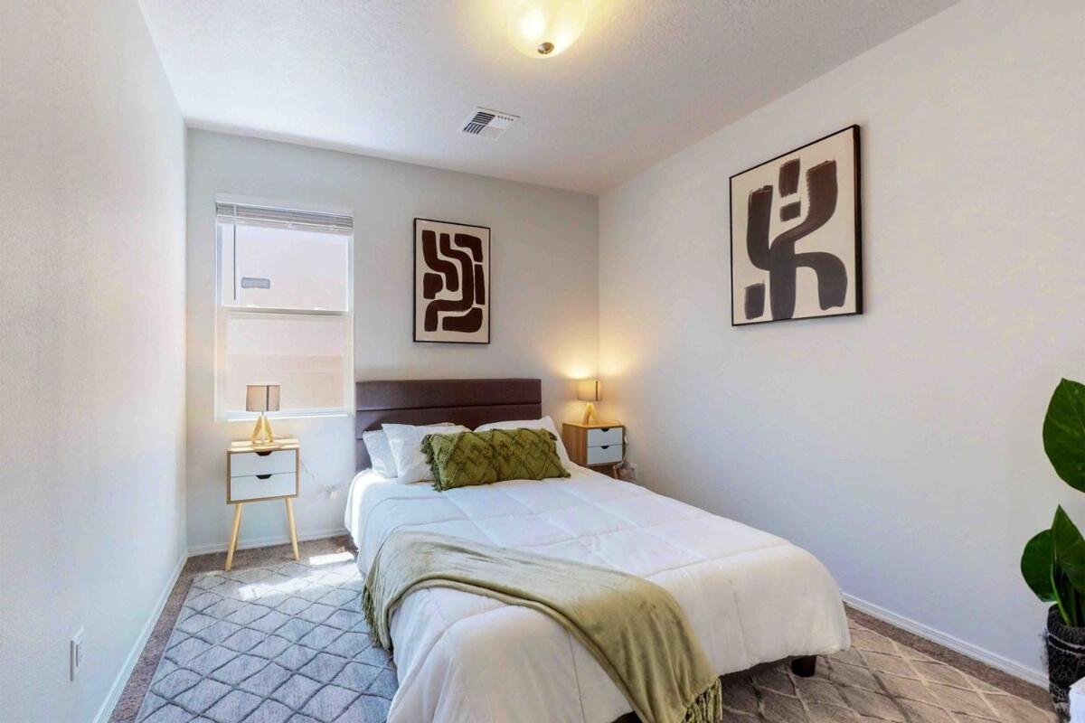 Modern Home 3Br Next To Airport, Netflix, Casino Albuquerque Exterior foto