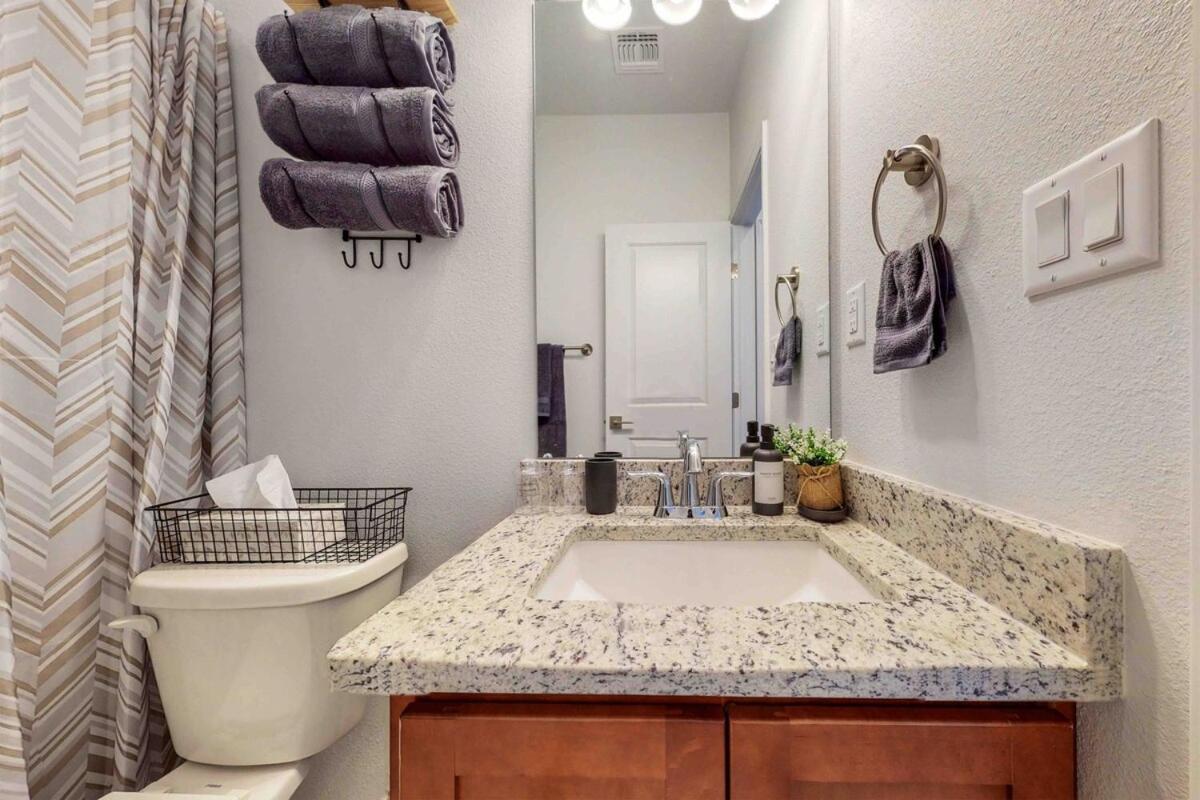 Modern Home 3Br Next To Airport, Netflix, Casino Albuquerque Exterior foto